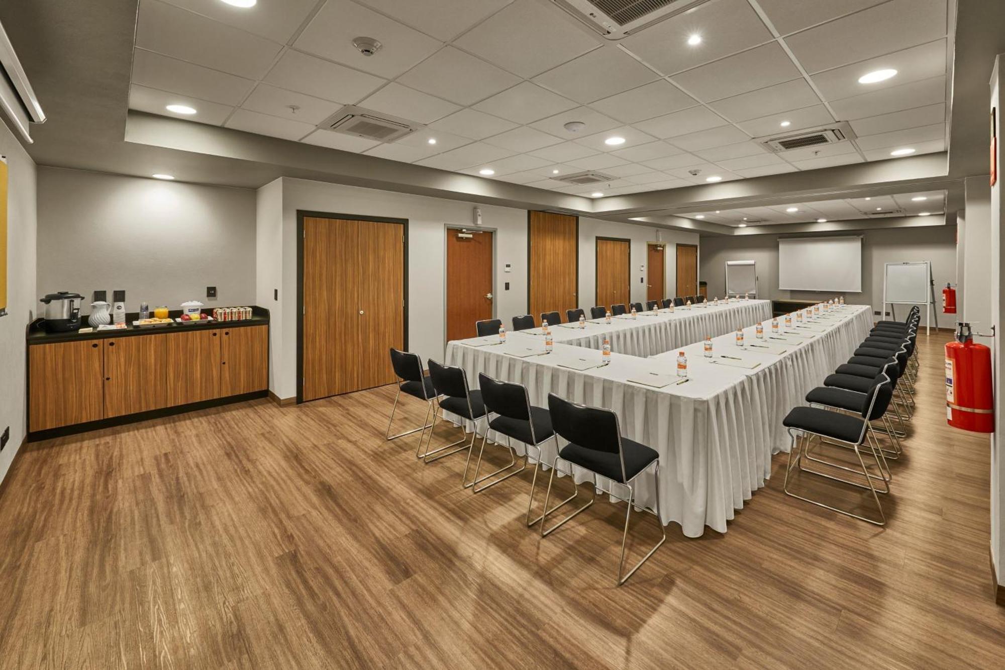 City Express By Marriott Hermosillo Expo Екстериор снимка